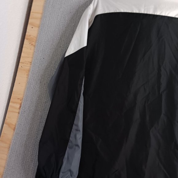 NFL Black and Gray Windbreaker Jacket - Picture 9 of 15